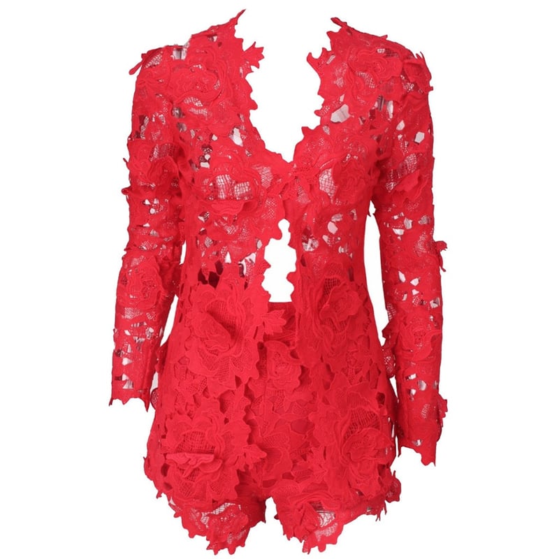 White Lace Long Sleeved Suit - Image 12