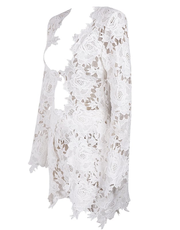 White Lace Long Sleeved Suit - Image 17