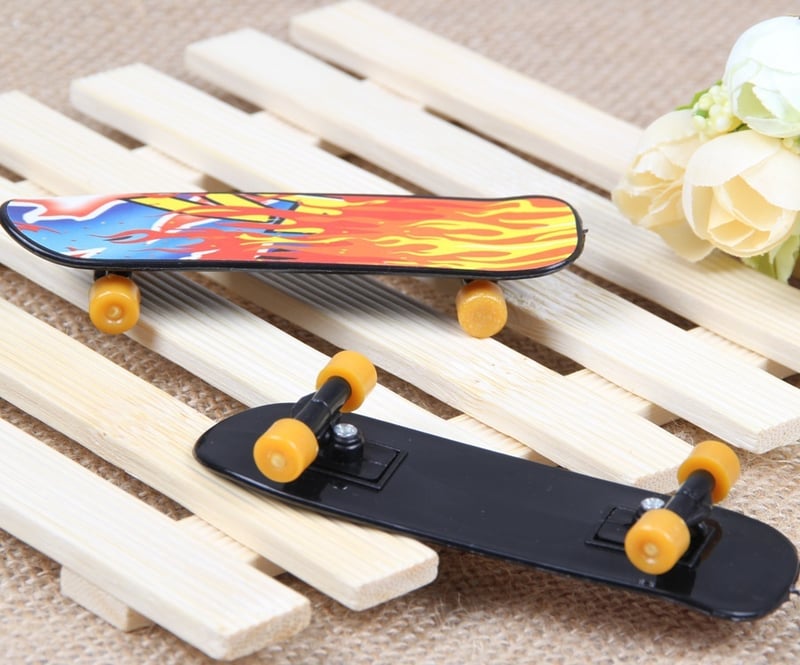 Exquisite DIY Toy Scrub Finger Skateboard - Image 3